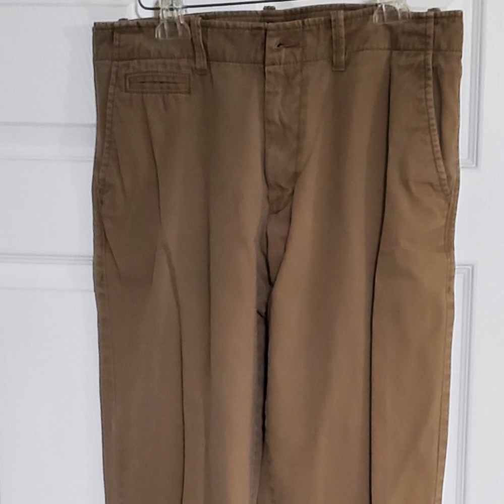 Old Navy Broken In Straight Khaki pants